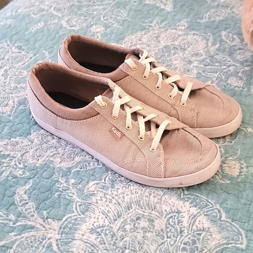 Tan Keds